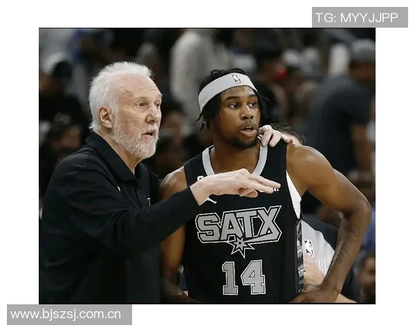 卡马拉赞布雷克韦斯利速度与风格兼具防守表现令人印象深刻 卡马拉赞布雷克韦斯利速度与风格兼具防守表现令人印象深刻