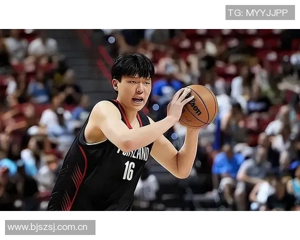 杨瀚森回应记者提问称将与克林根联手对抗比卢普斯