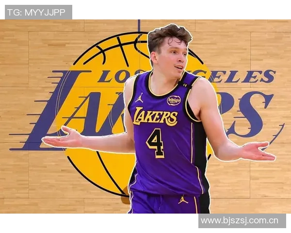 雷迪克谈球队氛围提升称互动改善助力团队凝聚力增强