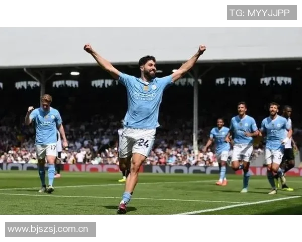 曼城虽获胜但后防隐忧明显签约右后卫成当务之急 曼城虽获胜但后防隐忧明显签约右后卫成当务之急