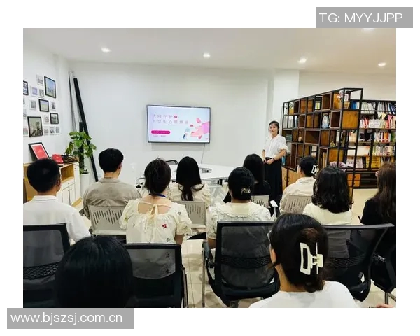 吉文分析澳波下课原因:老板希望避免保级危机但时间安排过于紧迫 吉文分析澳波下课原因:老板希望避免保级危机但时间安排过于紧迫