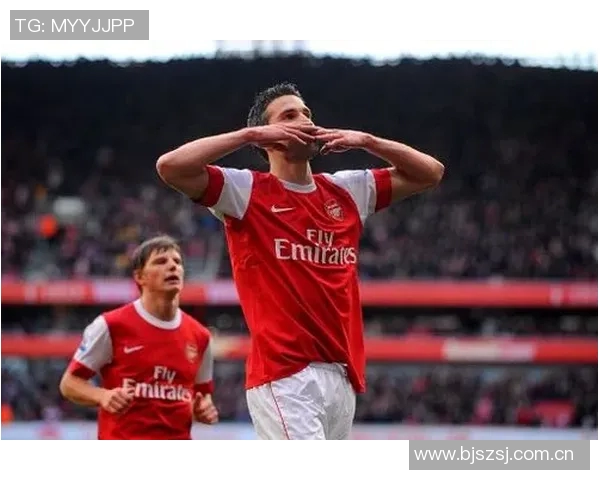 范佩西透露裁判中场道歉称上半场进球不该被判无效