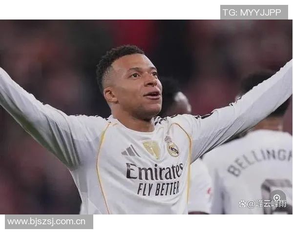 姆巴佩被誉为世界顶级球员之一什琴斯尼对其实力表示高度认可 姆巴佩被誉为世界顶级球员之一什琴斯尼对其实力表示高度认可