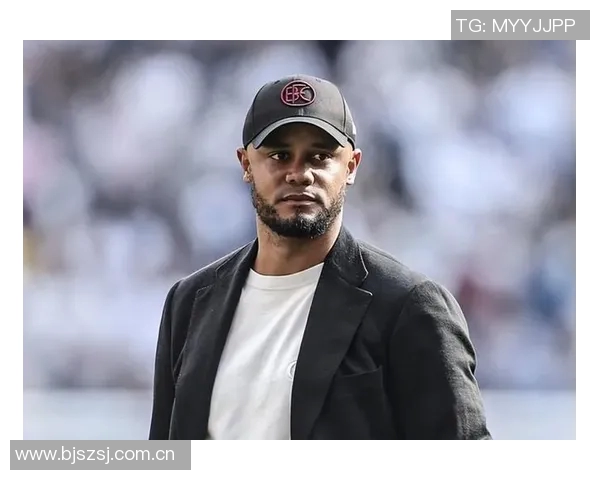 拜仁高层与孔帕尼今夏欲引西蒙斯交易遭赫内斯否决