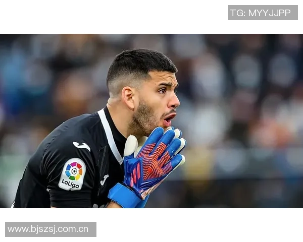 希勒评选英超第9轮最佳阵容姆伯莫与扎卡领衔佳夫范德芬入选